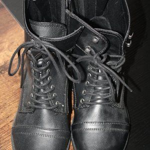 TORRID LADIES BOOTS